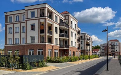 Schöne Zwei Zimmer DG-Wohnung in neuer Wohnanlage