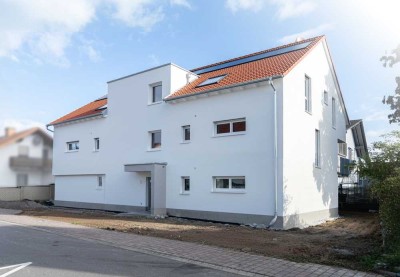 Erstbezug!Weihnachten 2025 in den eigenen 4 Wänden. Eigentumswohnung! KFW 40+