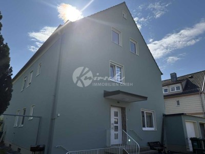 Kernsanierte DG-Wohnung in ruhiger Lage