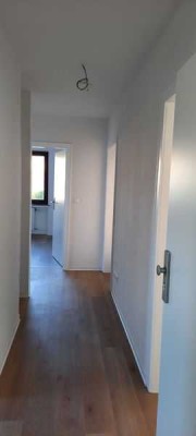 Schöne 3-Raum-Hochparterre-Wohnung, mit EBK und Innenhof in Northeim. Saniert bezugsfertig