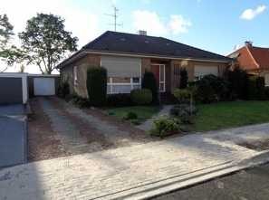 Bungalow mit Charme auf großem Grundstück