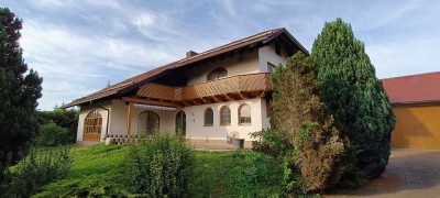 Villa/Einfamilienhaus in sehr ruhiger Lage