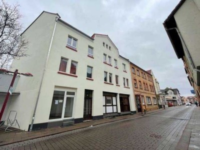 Frisch renovierte 3,5 Zimmer Wohnung in Hanau-Großauheim