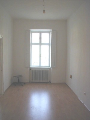 GRÜNOASE ZENTRAL BEI BRUCK AN DER LEITHA !!!
