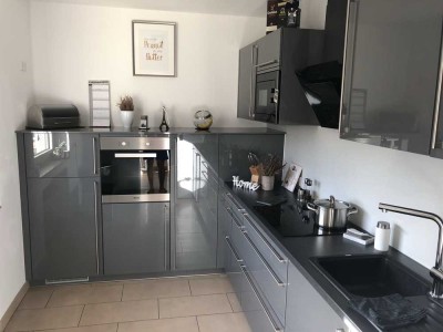 Moderne 3,5 Zimmer Wohnung - Inklusive Einbauküche