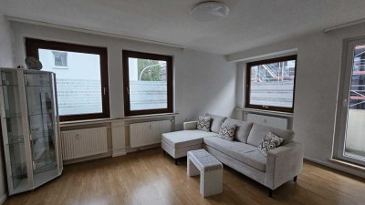 Gemütlich wohnen in der Neustadt - 3-Zimmer mit Balkon & Einbauküche