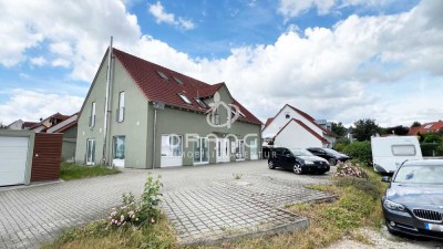 ***INVESTMENT-HIGHLIGHT: LUKRATIVE MIETEINHEIT + 3 PKW-STELLPLÄTZE***
