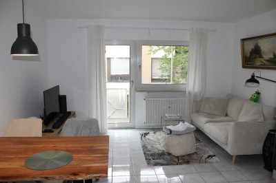 Gepflegte 2-Zimmer-Wohnung im 3. OG in Karlsruhe Weststadt mit zwei Balkonen