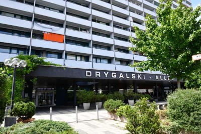 Sofort verfügbar - Neu modernisiertes Appartement mit Traumblick