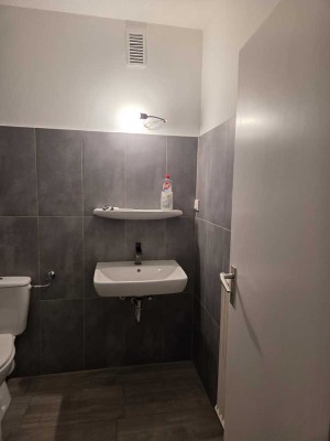 Schöne 1-Zimmer-Erdgeschosswohnung mit Balkon und EBK in Radevormwald
