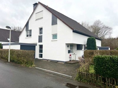 Seltene Gelegenheit: DHH am Waldrand mit Garten, Garage & Top-Lage in ruhiger Spielstraße