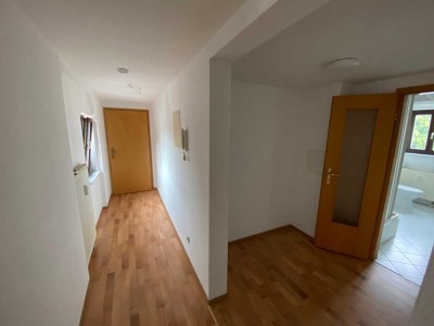 Tolle, helle DG-Wohnung in der Villengegend von Reichenbach