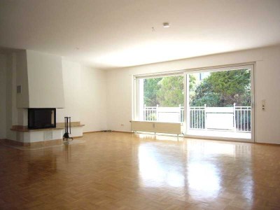 4-Zi. Etagenwohnung mit Kamin, Loggia, Garten u. Garage in Seulberg am Hardtwald/ Bad Homburg