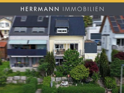 Moderne Doppelhaushälfte mit traumhaftem Weitblick in sonniger Hanglage von Korb zu verkaufen