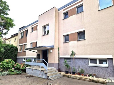 IDEALE ANLAGE - Sanierungsbedürftige Wohnung mit Potential