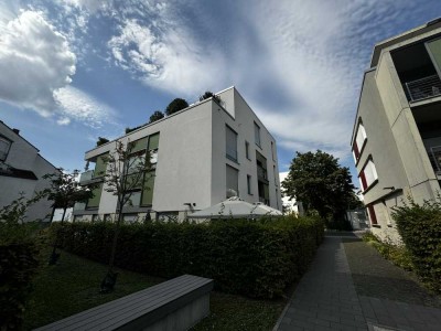 zentrale 2-Zi.-Wohnung mit Loggia + TG