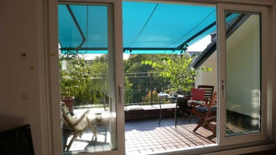 Charmante Dachwohnung, bezaubernde Terrasse, sehr attraktiv gelegen und möbliert