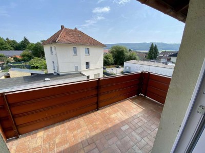 *TOP* Großzügige renovierte 3-Zimmer-Wohnung mit Balkon