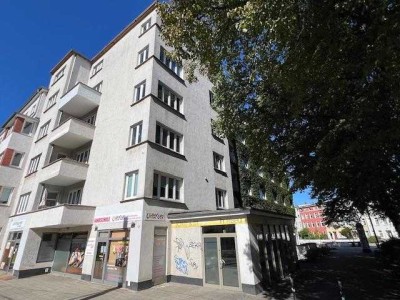 4-Zimmer-Wohnung mit Balkon und Tageslichtbad