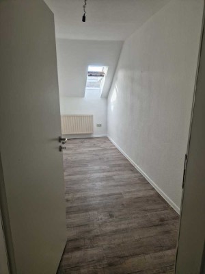 Freundliche, helle 3 Zimmer Wohnung in Mosbach Neckarelz für Single, Paar oder kleine Familie