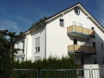 kleine 2 Zi.-Whg. mit ICE-Anschluss !