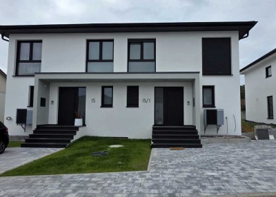 Moderne Doppelhaushälfte im Neubaugebiet von Neudenau-Herbolzheim