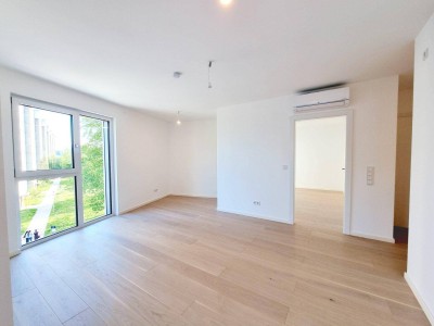 Stylish Penthouse in the 22nd District – Modern 3-Room Apartment with Private Terrace