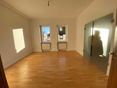 Exklusive 2-ZKB-EG-Wohnung mit Terrasse und Einbauküche in Heidelberg