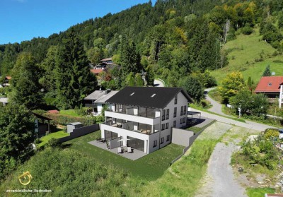 NEUBAU
In Oberstaufen- Wiedemannsdorf
Exklusive 3 Zimmer Wohnung im EG
-provisionsfrei-