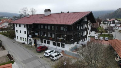 Gute Rendite....Top gepflegtes MFH mit Traumblick in Inzell