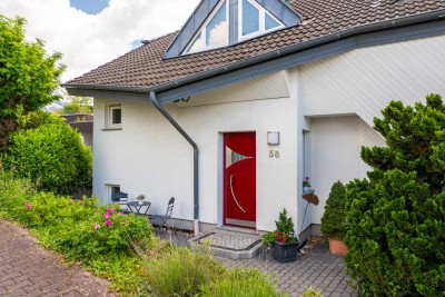 Raumgefühl pur - Elegantes Architektenhaus  in Usingen