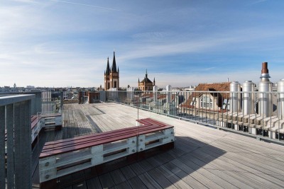 Privat oben, Projekt unten: Wohnen + Studio in einem Haus!