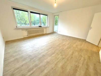 Frisch renovierte 3 Zimmerwohnung mit Balkon