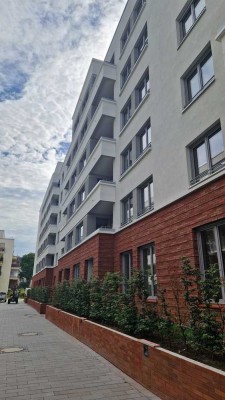 **Neubau** 2-Zimmer-Wohnung ab dem 01.12.2025 oder früher mit Einbauküche