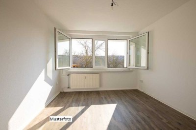 Die ersten eigenen vier Wände. Kleine 2 Zimmer Wohnung!
