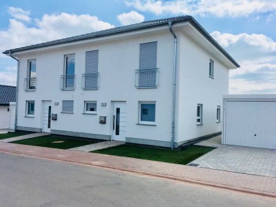 Tolle Doppelhaushälfte in Roxheim zur Miete mit Garten