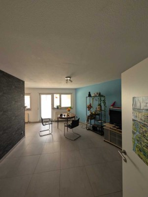 Schöne 3ZKB mit Terrasse zu vermieten!