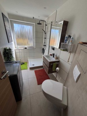 Charmante 2-Zimmer-Wohnung mit Balkon & Gartenmitbenutzung in Burglengenfeld