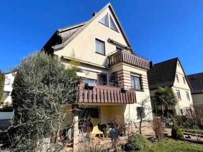 Freistehendes Einfamilienhaus mit sonnigem Garten in zentraler Wohnlage!