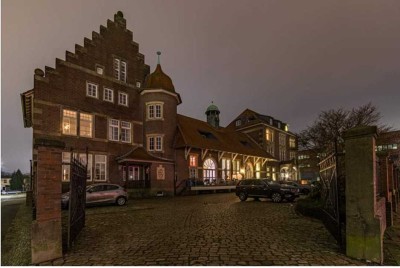 Exklusive, einzigartige 4-Zimmer Maisonette-Wohnung am Yachthafen in Geestemünde