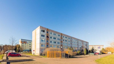 Charmante Wohnung mit Wannenbad und offener Wohnküche – kurzfristig zu vermieten!