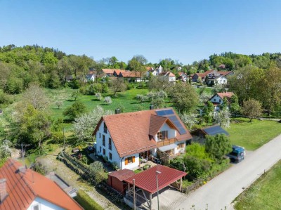 Ruhig gelegene Doppelhaushälfte in Mundraching mit Lechblick!
