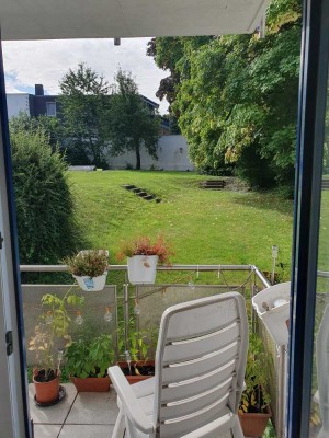**2 Zimmer Wohnung mit Balkon & Wintergarten**