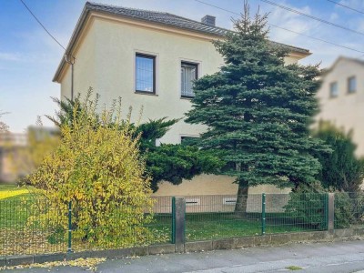 Charmantes Einfamilienhaus mit Gestaltungsmöglichkeiten in Dresden-Weißig