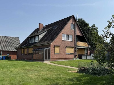 sehr gepflegte 3,5-Zimmer-Dachgeschoss-Wohnung mit Balkon