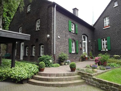 Sehr schönes Single-Appartement in Duisburg-Mittelmeiderich