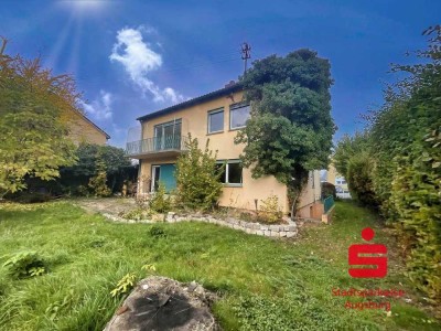 Renovierungsbedürftiges Einfamilienhaus