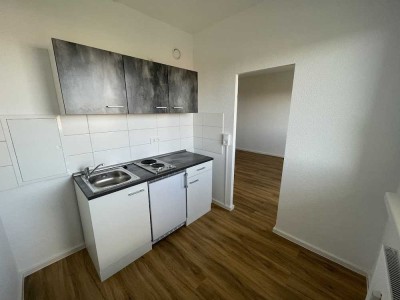 1-Zimmer-Wohnung mit Einbauküche und Balkon sucht Nachmieter!