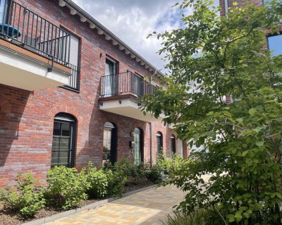 "Alte Schreinerei" -Exklusives Wohnerlebnis mit Loft-Charakter auf 2 Ebenen, Innenstadt Oberursel