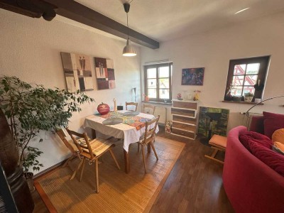 Charmante Wohnung in historischem Fachwerkhaus mit Loggia